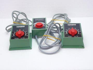 Fleischmann H0 - Model treinbesturingseenheid (3) - Drie, Nieuw