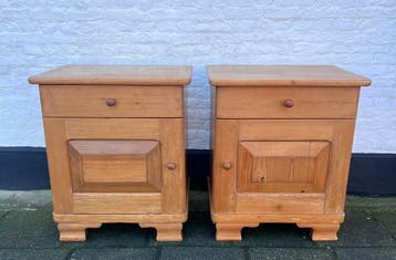 Set leuk oud grenen nachtkastjes  met lade, 50 x 38, hoog 59, Antiek en Kunst, Antiek | Meubels | Kasten