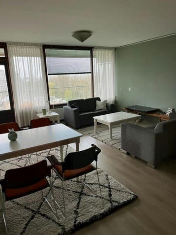 Kamer te huur in Capelle Aan Den IJssel - 13 m² - 1 kamer(s), Rotterdam