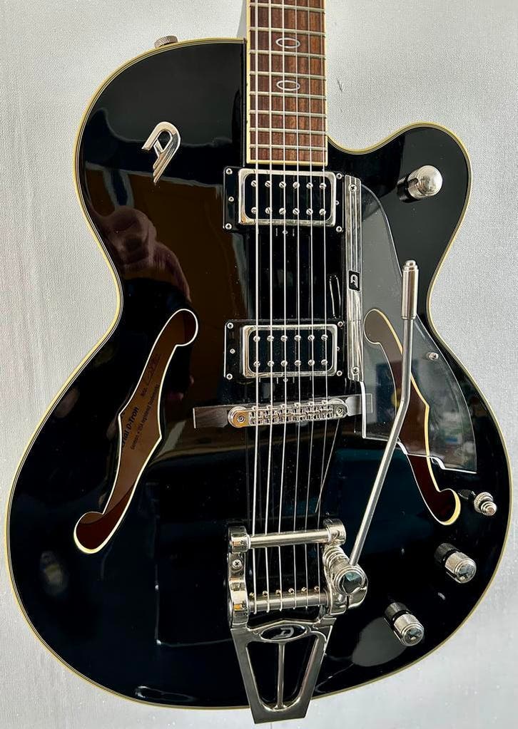 Duesenberg Imperial D-Tron 2019, Muziek en Instrumenten, Snaarinstrumenten | Gitaren | Elektrisch, Hollow body, Zo goed als nieuw