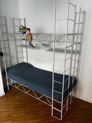 Robots Milano - Bruno Munari - Bed - cabine - Staal
