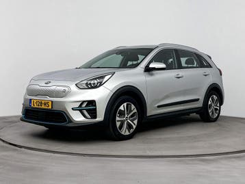 Zakelijke Lease |  Kia e-Niro DYNAMICLINE 64 kWh, Automaat, Gebruikt, Overige kleuren, SUV of Terreinwagen
