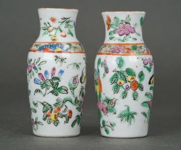 Vaas - Porselein - China - Qing Dynastie (1644-1911) -, Antiek en Kunst