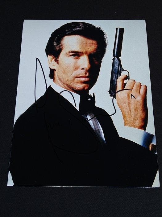 James Bond 007: GoldenEye - Pierce Brosnan - Signed photo, Verzamelen, Film en Tv
