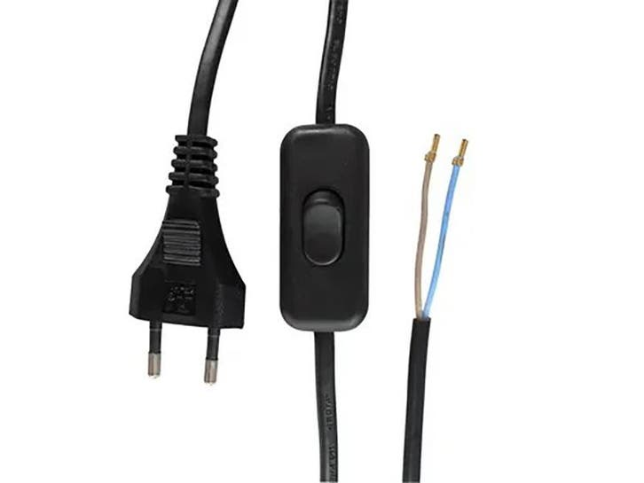 Aansluitsnoer met schakelaar - 0.75mm² - 2 meter - Zwart, Doe-het-zelf en Verbouw, Elektra en Kabels, Kabel of Snoer, Nieuw, Ophalen of Verzenden