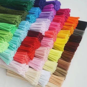 100x Kleurrijke Chenille Stelen Pijpenragers - DIY Knutselma, Verzenden, Nieuw