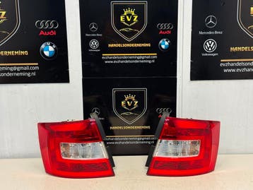 Skoda Rapid bj.2017 achterlicht set rechts en links, Gebruikt, Skoda