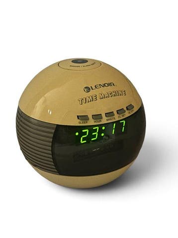 Wekker, Radio - LENOIR 818 “TIME MACHINE” — Spherical Space