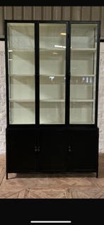 Buffetkast exclusief zwart metaal glas 142 cm breed actie, Huis en Inrichting, Kasten | Buffetkasten, Vitrinekast exclusief zwart metaal glas 142 cm breed actie