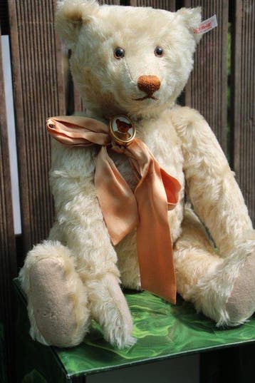 Steiff: Xenia Teddybears of Whitney exclusive - Teddybeer -, Antiek en Kunst