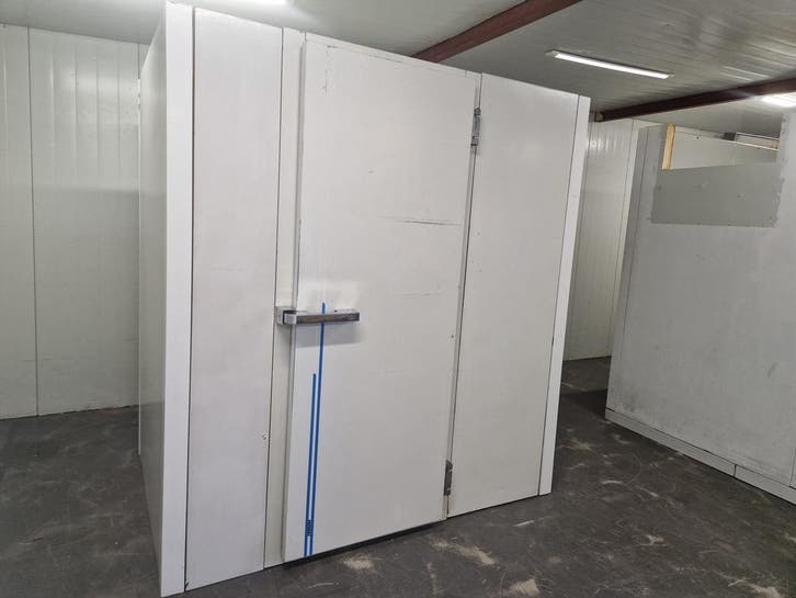 Koelcel 197 x 137 x 210 cm, Zakelijke goederen, Horeca | Keukenapparatuur, Koelen en Vriezen