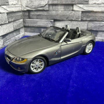 Ricko 1:18 - Modelauto - Ricko 1:18 BMW Z4 Roadster Grigio, Nieuw
