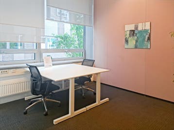 Kantoorruimte in Regus Flight Forum, Verzenden