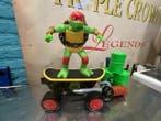 Teenage Mutant Ninja Turtles - Raphael op skateboard, Ophalen of Verzenden, Nieuw, Tv, Actiefiguur of Pop