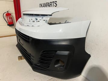 Opel Vivaro C Voorbumper 9808639977, Auto-onderdelen, Ophalen, Gebruikt, Voor, Opel