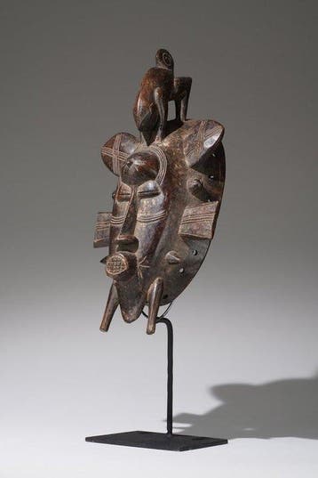 Een houten masker - Kpelie - Senufo - Ivoorkust (Zonder