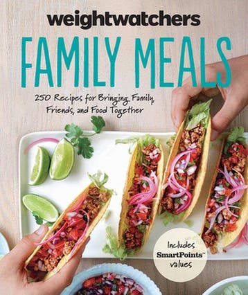Weight Watchers Family Meals - Weight Watchers 9780544715295, Verzenden, Zo goed als nieuw, Weight Watchers