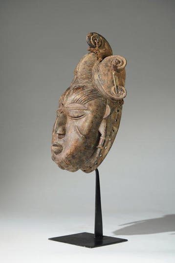 Een houten masker - Kulango - Ivoorkust (Zonder