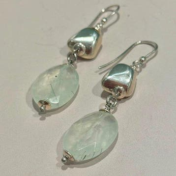 Prehniet - Zilver - Oorbellen - Kristallen en Kleurtherapie
