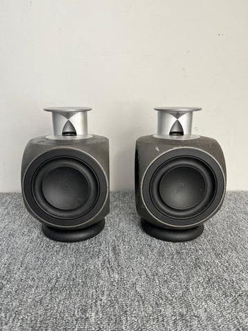 Bang & Olufsen - BeoLab 3 zilver + tafelstand Luidsprekerset, Nieuw