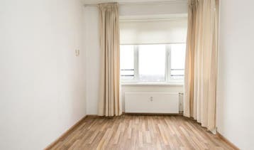 Te Huur 4 Kamer Appartement Waalstraat In Enschede, Direct bij eigenaar, Overijssel, Enschede, Appartement