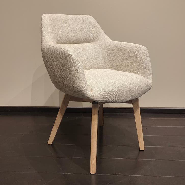 TOPPRIJS!! Eetkamerstoel Fika | Japandi | Eiken frame, Huis en Inrichting, Stoelen, Nieuw, Hout, Stof, Ophalen of Verzenden