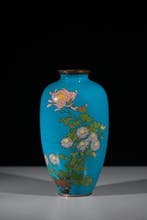 Vaas - Emaille, Zilver, Een cloisonné-vaas met een turquoise