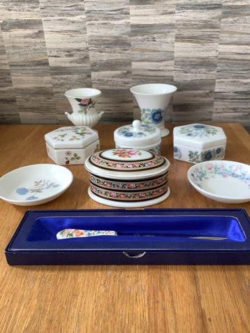 Themacollectie - Decoratieve doosjes van botporselein,
