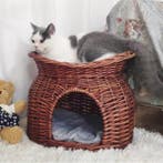 2-laags Rotan Kattenhuis – Verhoogd Kattenbed met Zachte Kus, Verzenden, Nieuw