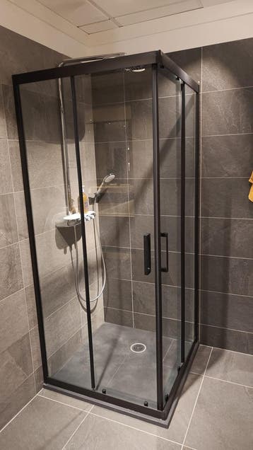 Douchecabine 90x90 cm zwart hoekinstap gratis dchvloer 0038, Doe-het-zelf en Verbouw, Sanitair, Ophalen, Nieuw, Glas, Douche