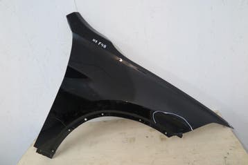 buitenspatbord rechts voor BMW X1 F48, Verzenden, Gebruikt