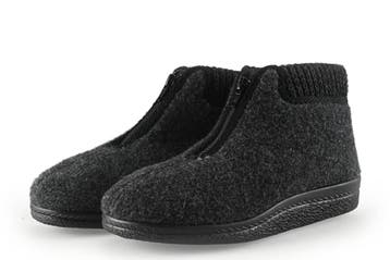 Comfort Plus Pantoffels in maat 38 Zwart, Verzenden, Zwart, Zo goed als nieuw, Pantoffels of Sloffen