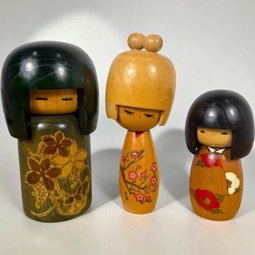 Kantsubaki - Wintercamelia - Hout - Chie Tamura - Japan -