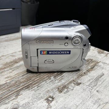 Canon DC100 Digitale compact camera