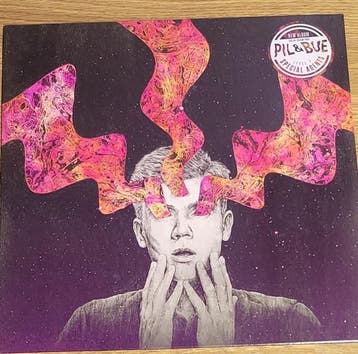LP gebruikt - Pil &amp; Bue - Special Agents - Ltd, Verzenden, Zo goed als nieuw, Overige formaten