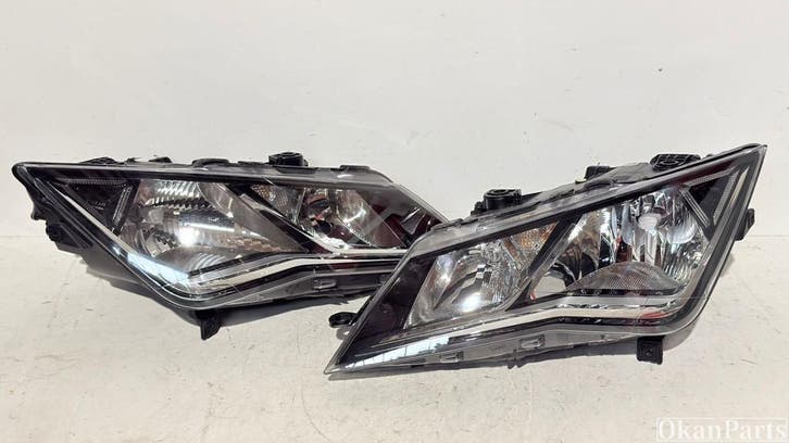 Seat Leon H7 LED Koplamp rechts links 5F1941015B 5F1941016B, Auto-onderdelen, Verlichting, Gebruikt, Ophalen