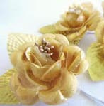Prachtige zijde corsage rozen voor 0,95, Hobby en Vrije tijd, Verzenden, Nieuw