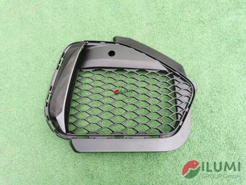 Rechter voorbumper rooster Maserati Grecale GT 670170790, Verzenden, Gebruikt, Maserati