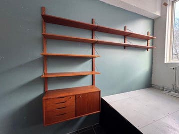 Torbjørn Afdal - Stellingkast - Teak - Veggen de luxe