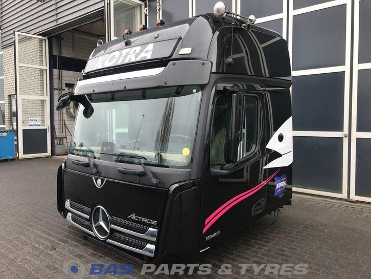 Mercedes Actros MP4 GigaSpace L-cab L2H4 A 000 600 01 01, Auto-onderdelen, Vrachtwagen-onderdelen, Gebruikt, Mercedes-Benz, Overige Auto-onderdelen