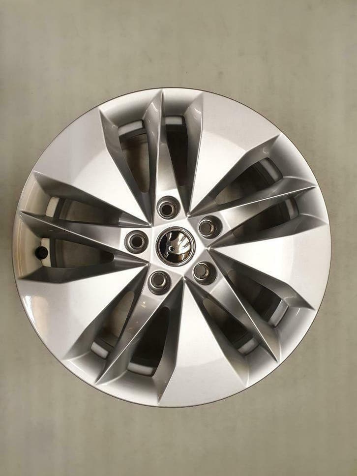 Originele Skoda Octavia 5E3601025AH 16inch lichtmetalen velg, Auto-onderdelen, Banden en Velgen, 16 inch, Personenwagen, Nieuw