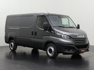 Iveco Daily 35S18 3.0L Hi-Matic Automaat L2H1, Automaat, Stof, Gebruikt, Euro 6