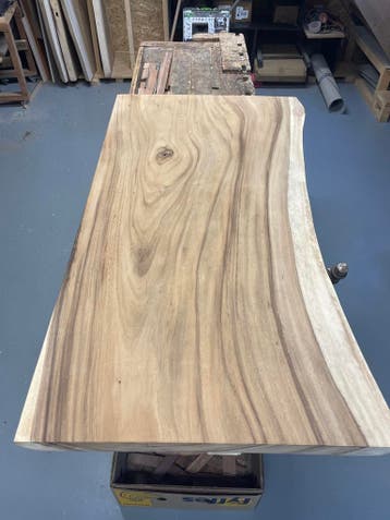 Boomstam plank, Suar 148cm bij 82/72/76cm en 6cm dik nieuw, Nieuw, Ophalen of Verzenden, Plank, 50 mm of meer