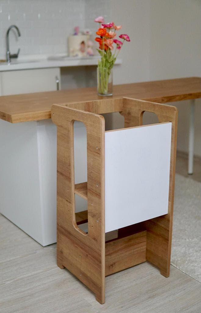 3 in 1 Leertoren - Kindertafel -Krijtbord - Keukentoren, Kinderen en Baby's, Kinderkamer | Overige Meubels, Nieuw, Overige typen