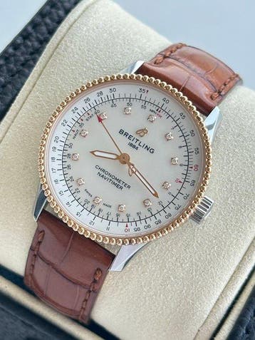 Breitling - Navitimer Automatic 35-Mother-of-pearl dial,, Nieuw