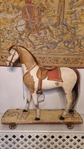 non identificabile - Speelgoed figuur Cavallo su carrello -