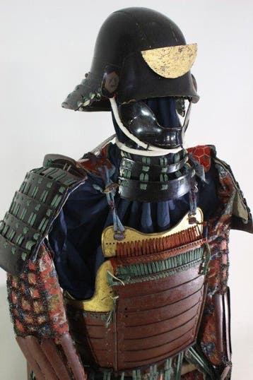 Harnas - Japan - Y1-235 Tetsu Yokohagi Munatori 5 Plates Dou, Antiek en Kunst