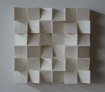 2026 - 46 Wit minimalistisch wandrelief