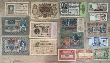 Wereld. - 16 Banknotes - Various Dates (Zonder minimumprijs)