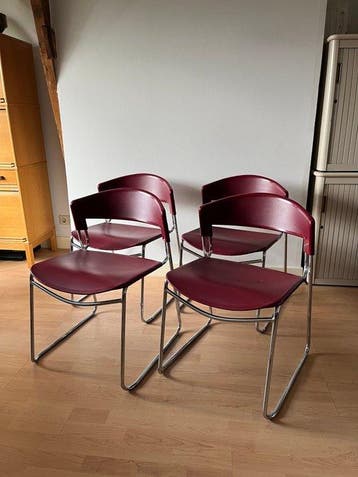 Press Italy - Paolo Favaretto - Stapelbare stoel (4) -, Antiek en Kunst, Antiek | Meubels | Stoelen en Banken